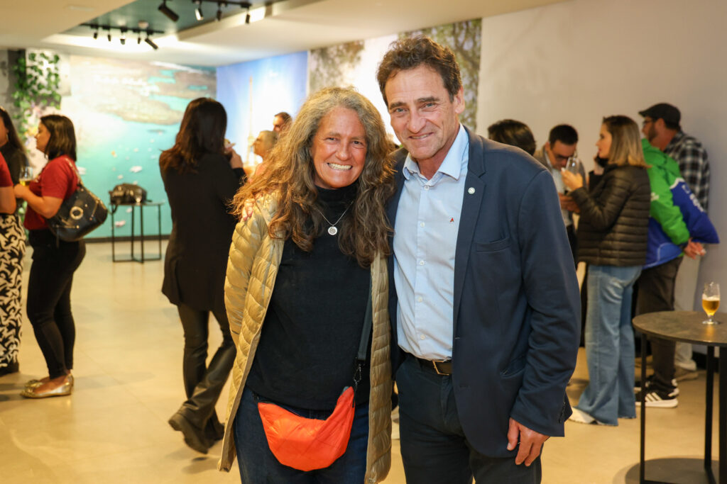 Mari Masgrau, do M&E, e Milton Zuanazzi, do MTur