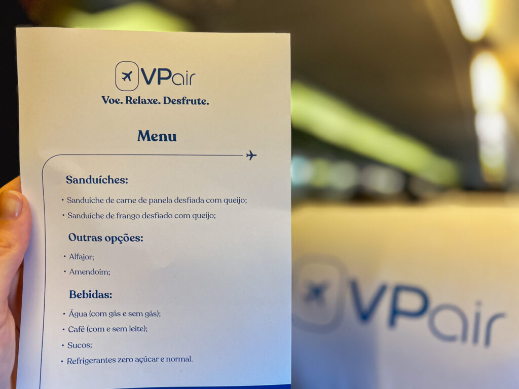 Menu premium a bordo do voo da VPair Menu premium a bordo do voo da VPair