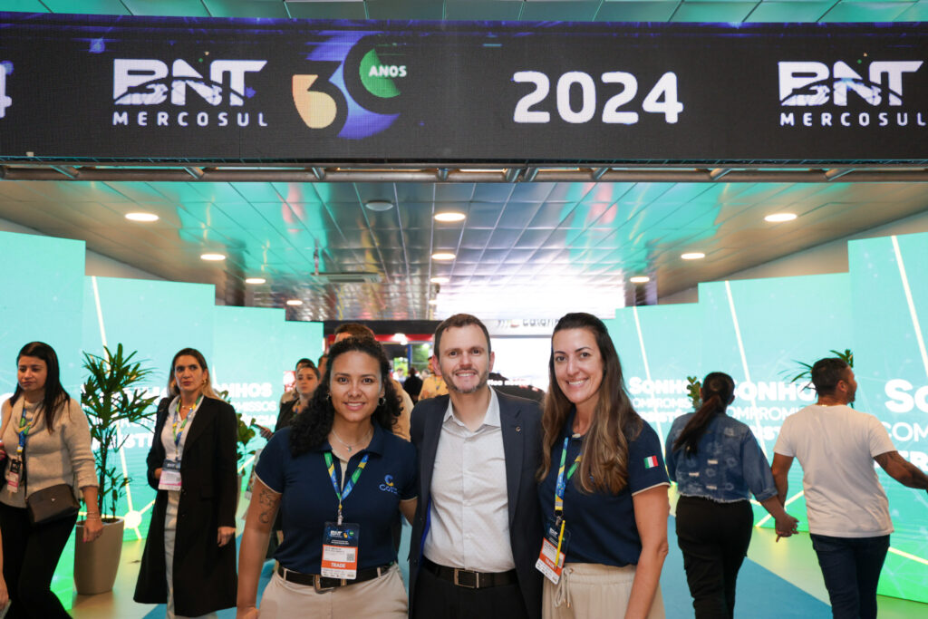 Miria Nascimento, Ruy Ribeiro e Marina Moreira, da Costa Cruzeiros