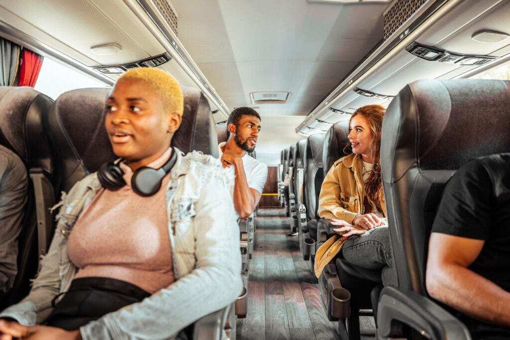 Onibus rodoviario blablacar BlaBlaCar oferece até 80% de desconto na rota Rio de Janeiro-São Paulo