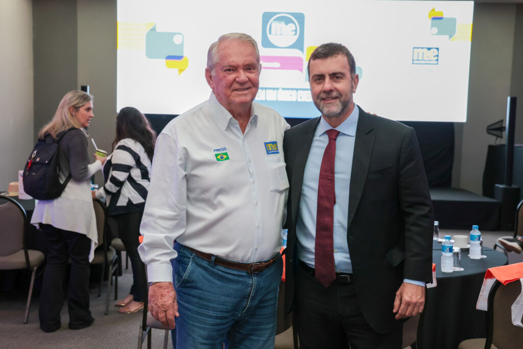 Roy Taylor do ME e Marcelo Freixo presidente da Embratur Freixo ressalta papel do M&E no turismo e ano vitorioso para o setor
