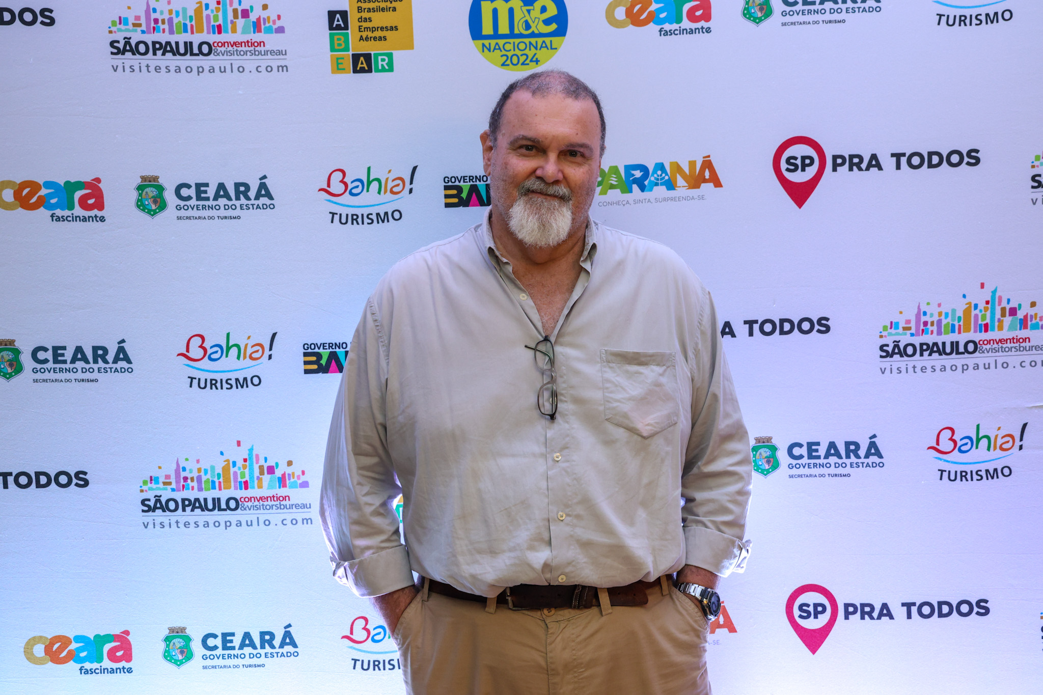 Salvador De Francisco, do Praia Mare Turismo