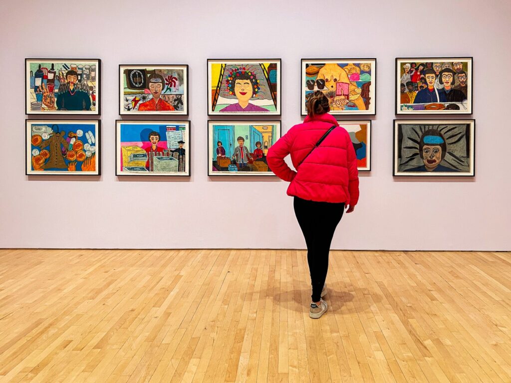 Diferentes estilos artísticos estão à mostra no Museu de Arte Moderna de São Francisco
