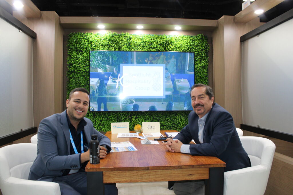 Sebastian Morales, do Hotel Trade, e Fernando Harb, do Spotlight