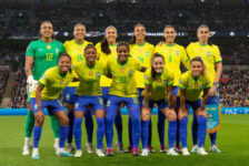 Embratur apoia campanha para Brasil sediar Copa do Mundo de Futebol Feminino