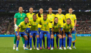 Turismo celebra Copa do Mundo Feminina de Futebol 2027 no Brasil