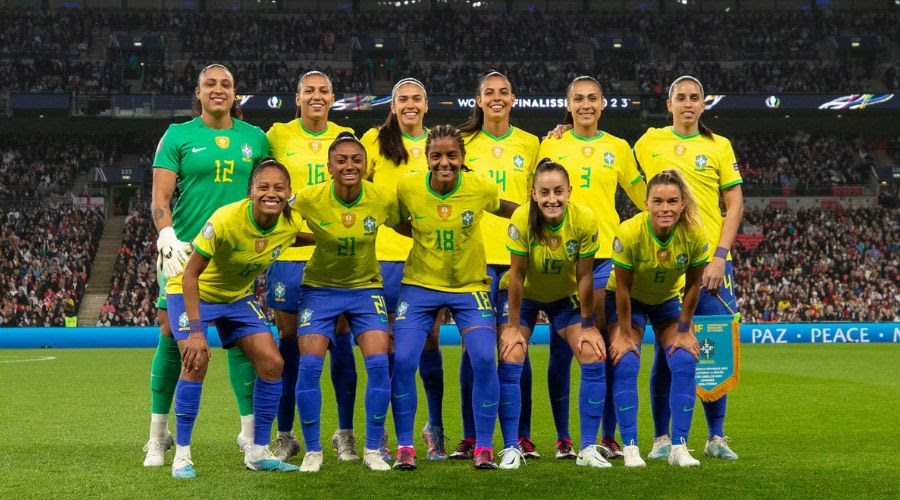 Embratur apoia campanha para Brasil sediar Copa do Mundo de Futebol Feminino 1 Selecao Brasileira Thais Magalhaes CBF Embratur apoia campanha para Brasil sediar Copa do Mundo de Futebol Feminino