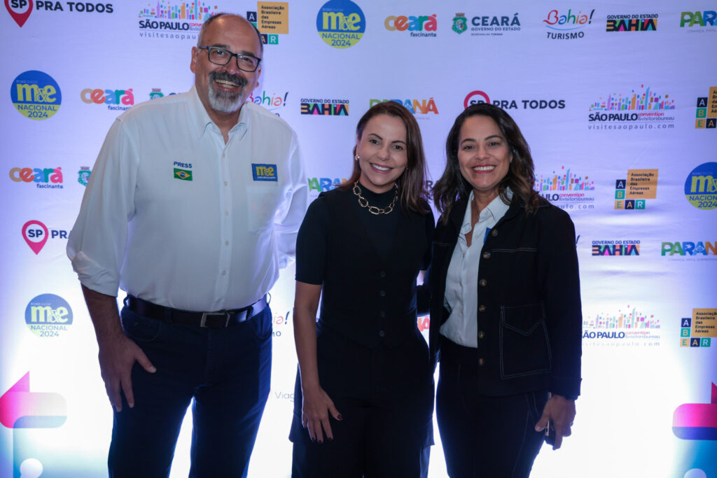 Sérgio Gouvea e Rosane Dória, da Promo com Aryane Borges, do Royal Tulip