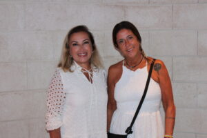 Simone Casanova e Patricia Cristofaro, da Ferreiras Viagens