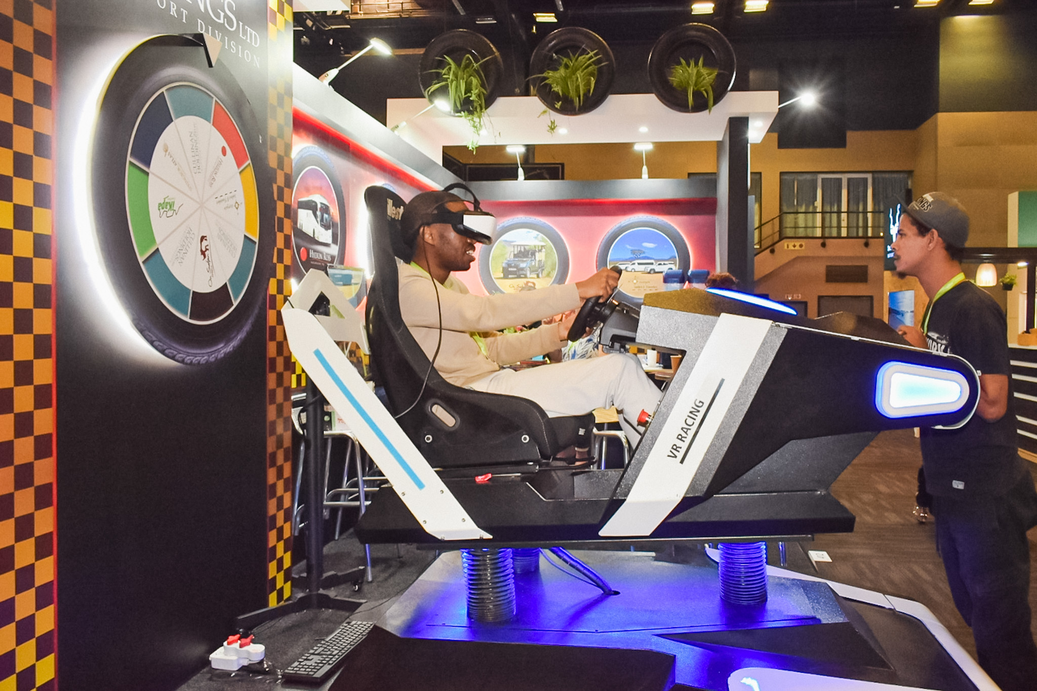 Simulador de corrida em realidade virtual Simulador de corrida em realidade virtual