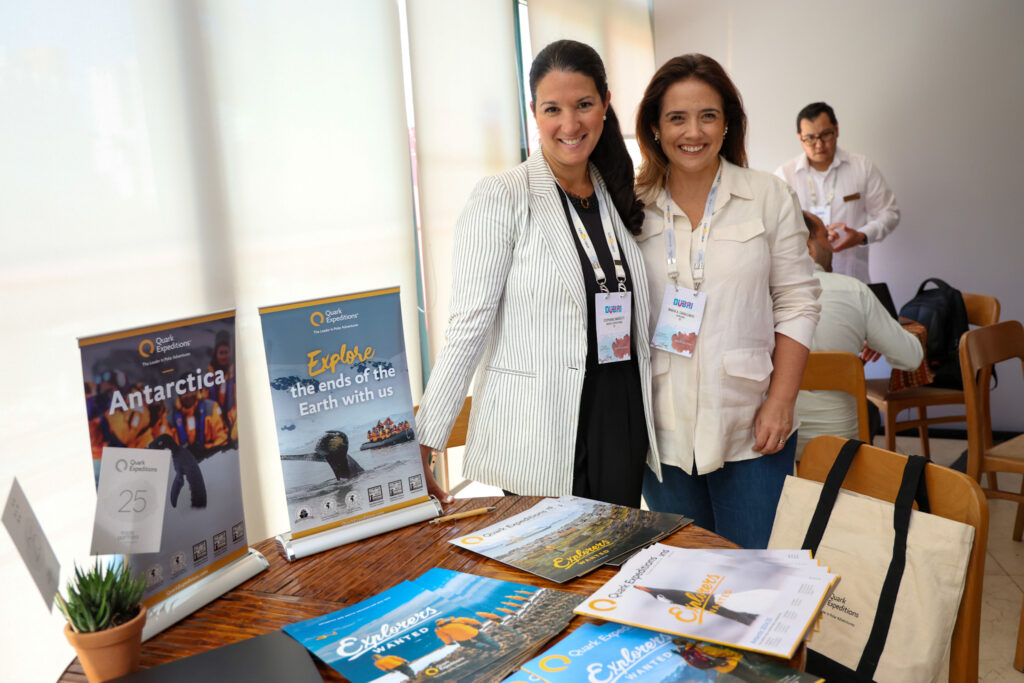 Stephanie Mariotti, da Quark Expeditions e Maria Cavalcante, da Explora