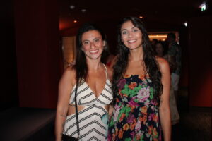 Thais Tobias, da World Tripping e Isis Guaratto, da Easy Way Viagens