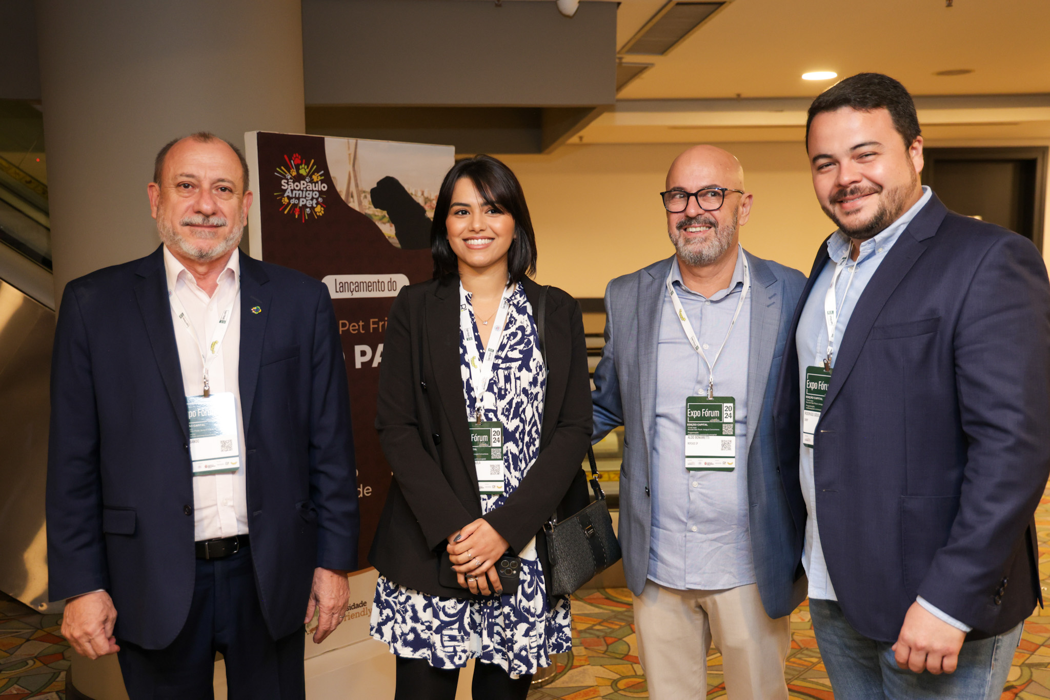 Toni Sando, do Visite São Paulo e Unedestinos, Victoria Di Paula, da Secretaria de Turismo da Cidade de São Paulo, Aldo Bonametti, do Mercado SP, e Rodrigo Goulart, vereador
