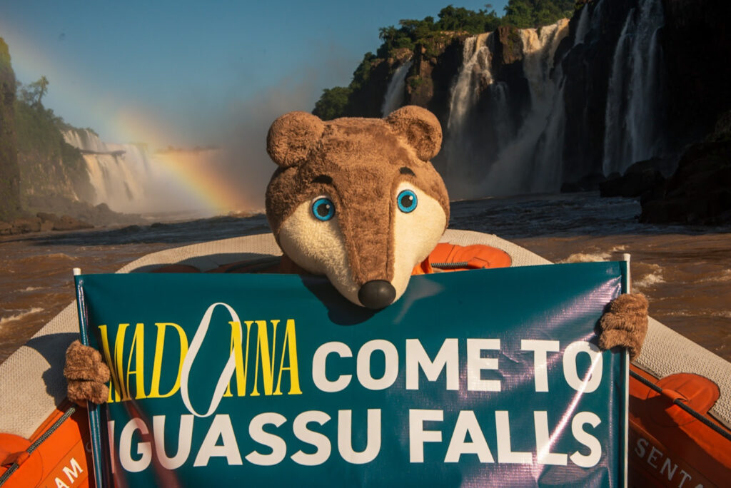 unnamed 4 Parque Nacional do Iguaçu faz campanha para levar Madonna ao Destino Iguaçu