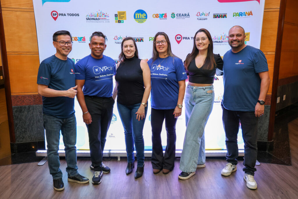 Equipe da ViagensPromo com agentes de Minas Gerais
