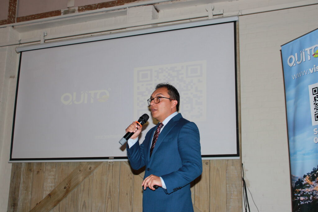 Ruben Lara apresenta o destino Quito, no Equador, durante Roadshow 2024