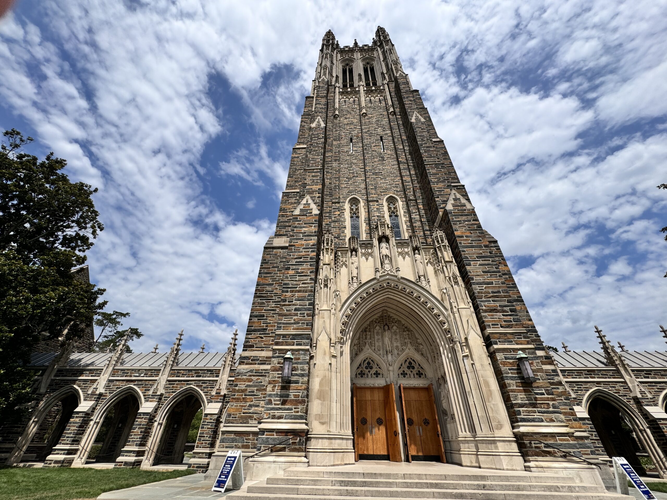 Raleigh: a diversidade no meio da cultura country dos Estados Unidos 5 Capela da Universidade de Duke, em Durham, Carolina do Norte (Manuela Miniguini/M&E)
