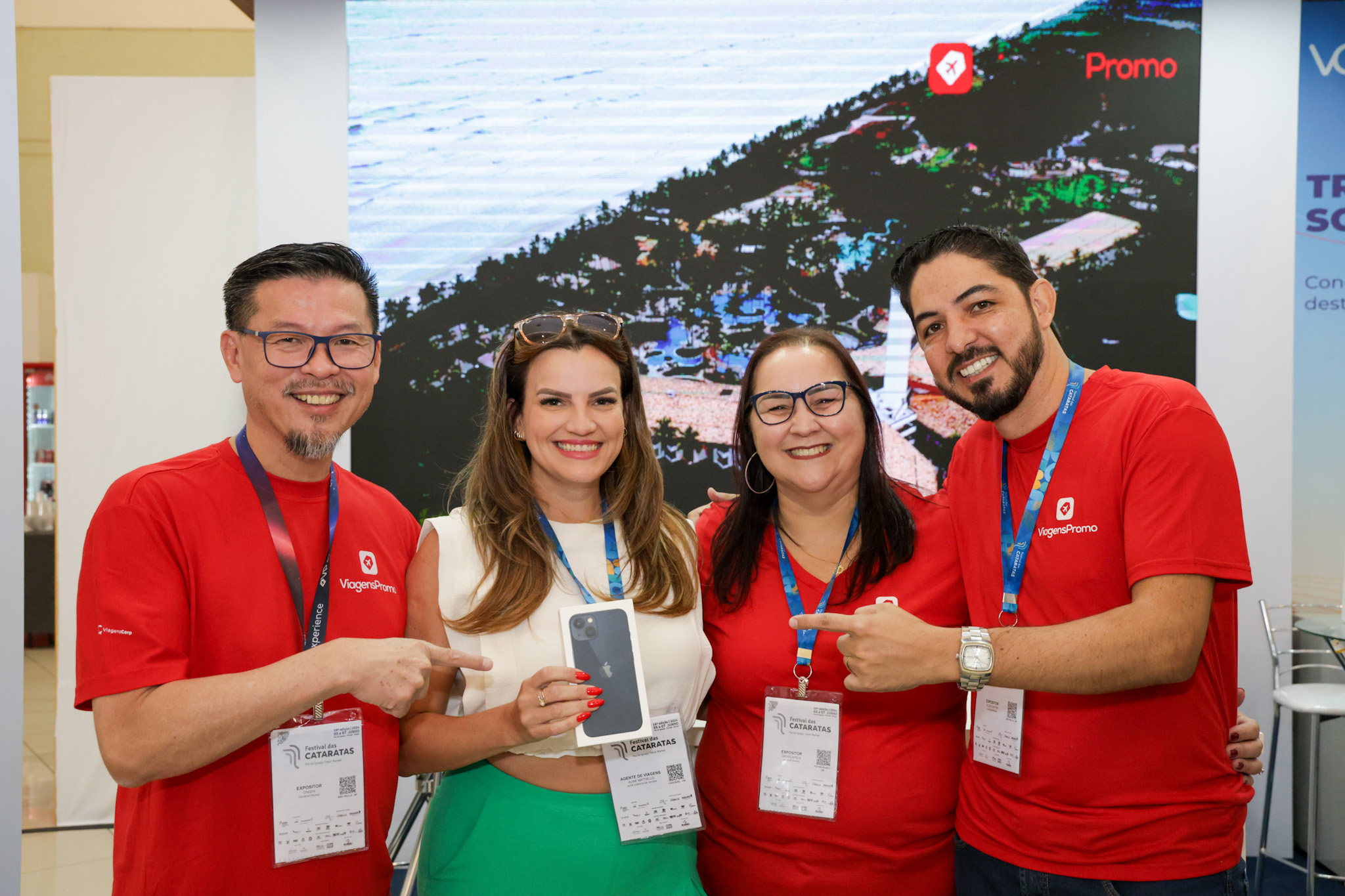 Aline Mattiello, da Viaje com Aline, contemplado com iPhone da ViagensPromo Aline Mattiello, da Viaje com Aline, contemplado com iPhone da ViagensPromo