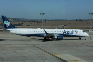 Azul