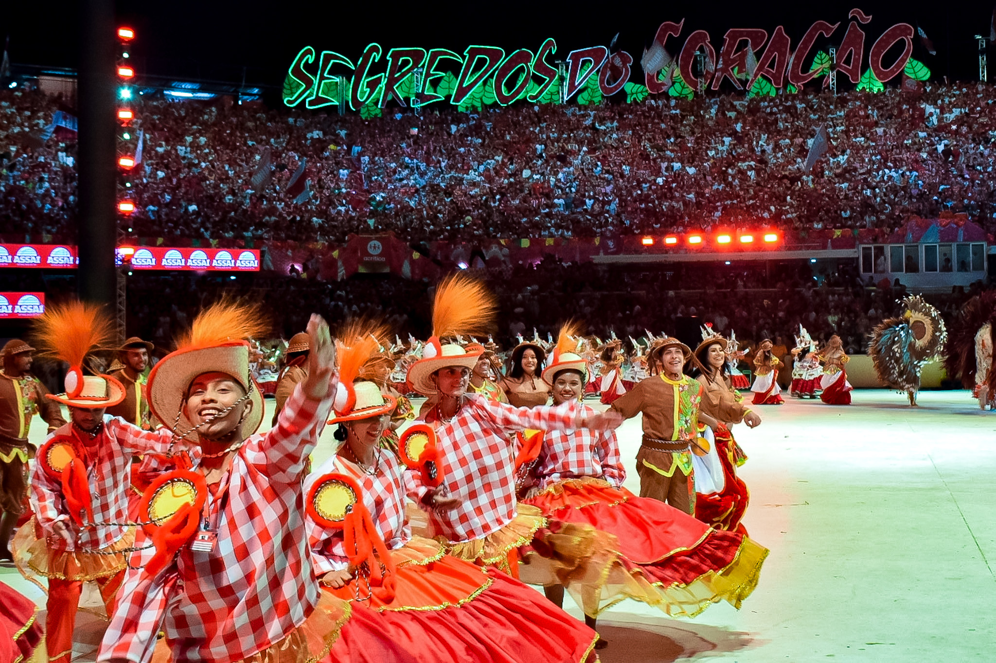 Bailarinos do Boi Garantido