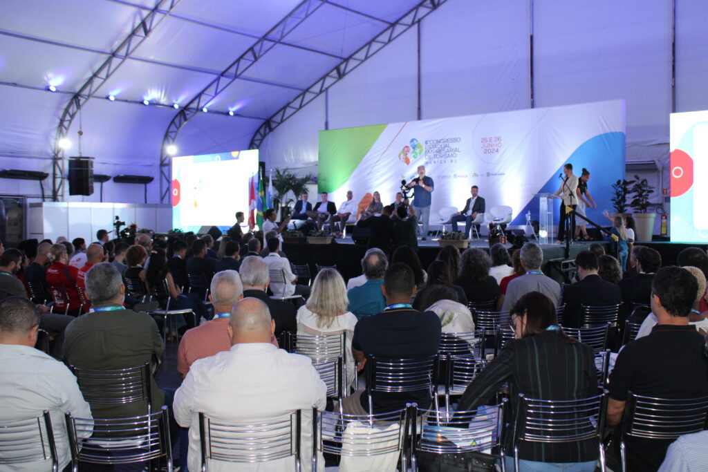 FC&VB-RJ celebra sucesso de seu 6º Congresso e anuncia mudança nos nomes dos CVBx FC&VB-RJ celebra sucesso de seu 6º Congresso e anuncia mudança nos nomes dos CVBx