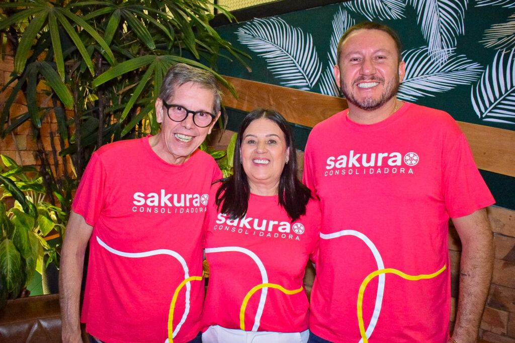Cássio Oliveira, Vivi Siqueira e Wagner Chaves, da Sakura Cássio Oliveira, Vivi Siqueira e Wagner Chaves, da Sakura