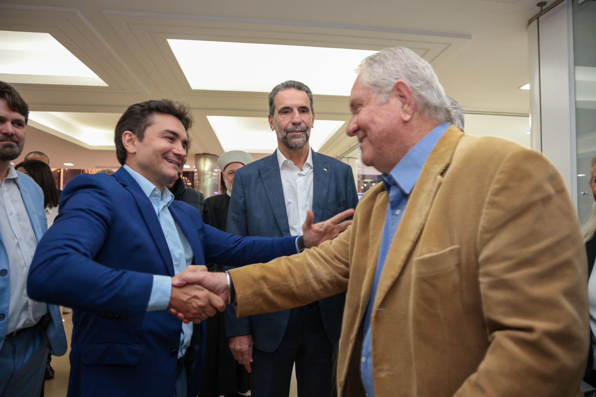 Celso Sabino, ministro do Turismo, com Roy Taylor, do M&E