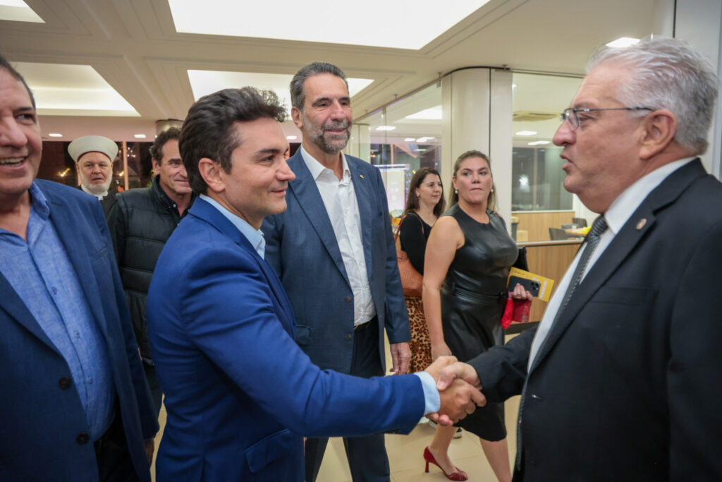 Celso Sabino, ministro do Turismo, e Paulo Angeli, do Festival das Cataratas