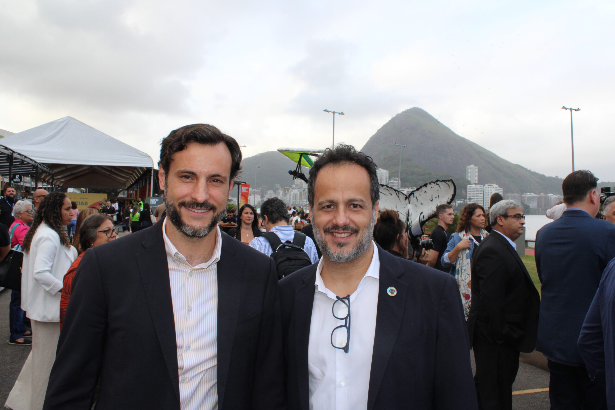 Emilio Izquierdo, e David Galipienzo, do Maraey