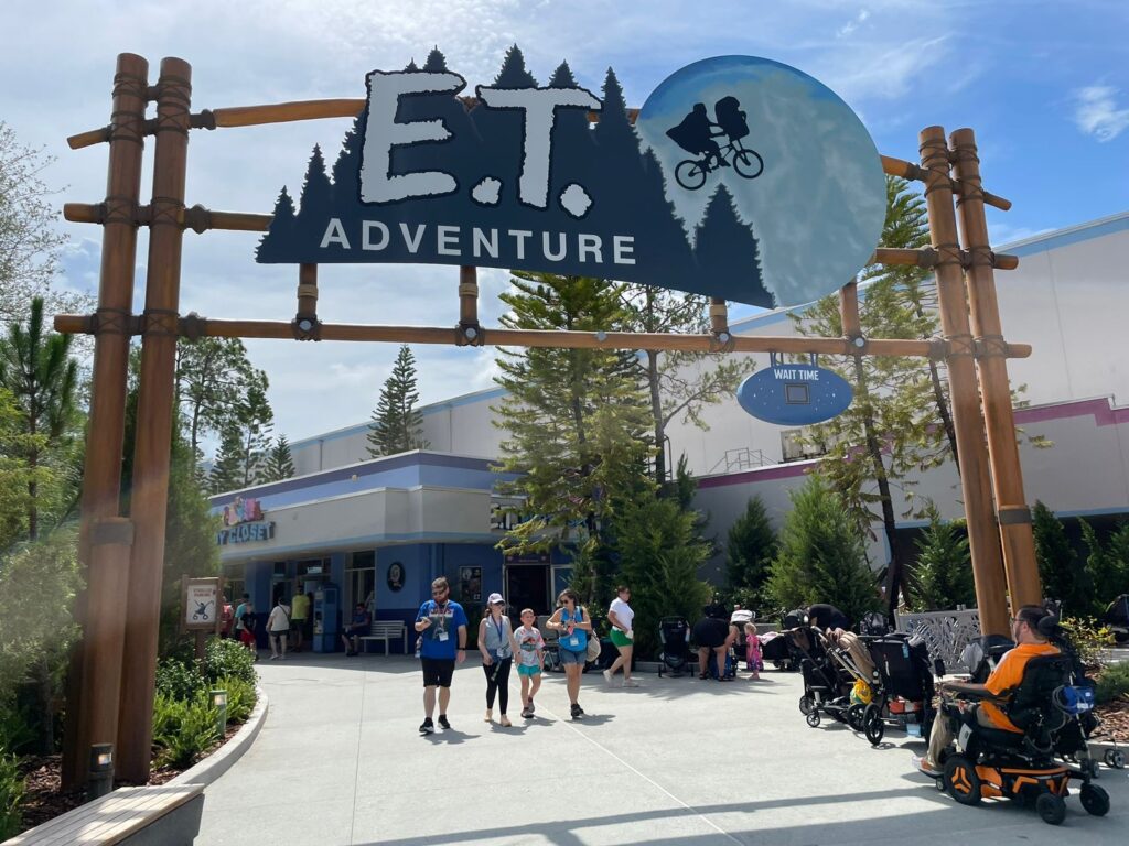 Entrada do E.T Adventure