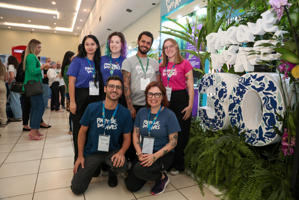 Equipe do Parque das Aves
