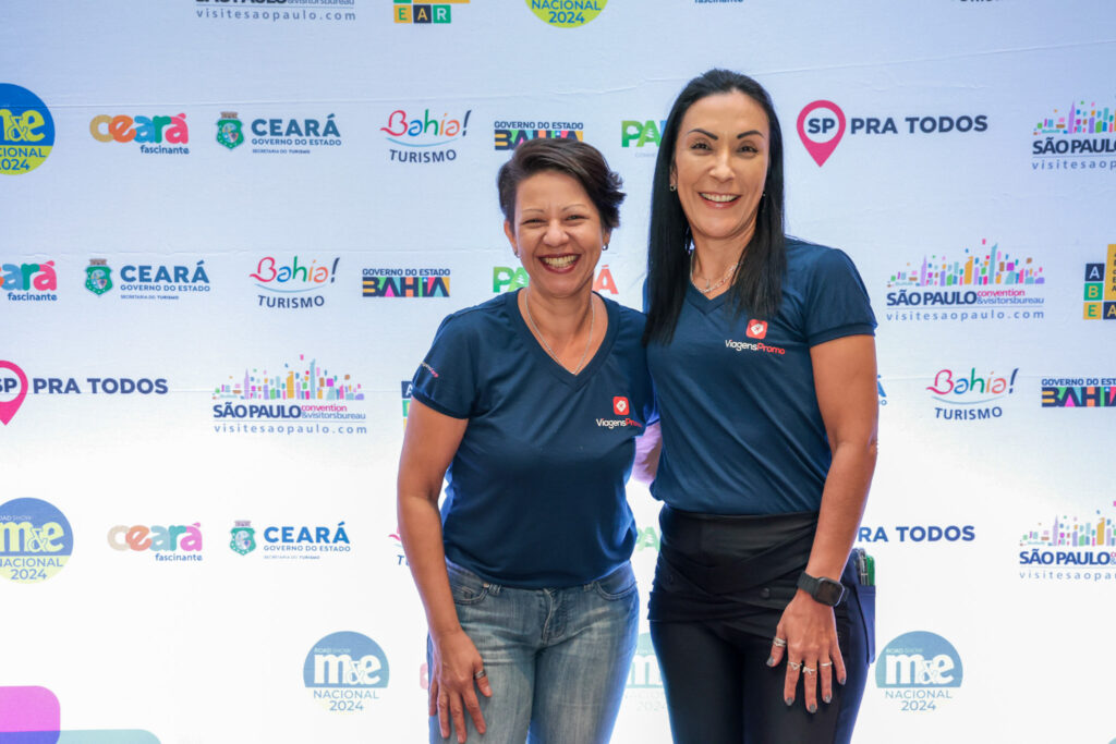 Fabiana Bicudo e Cristiane Machado, executiva de contas da ViagensPromo