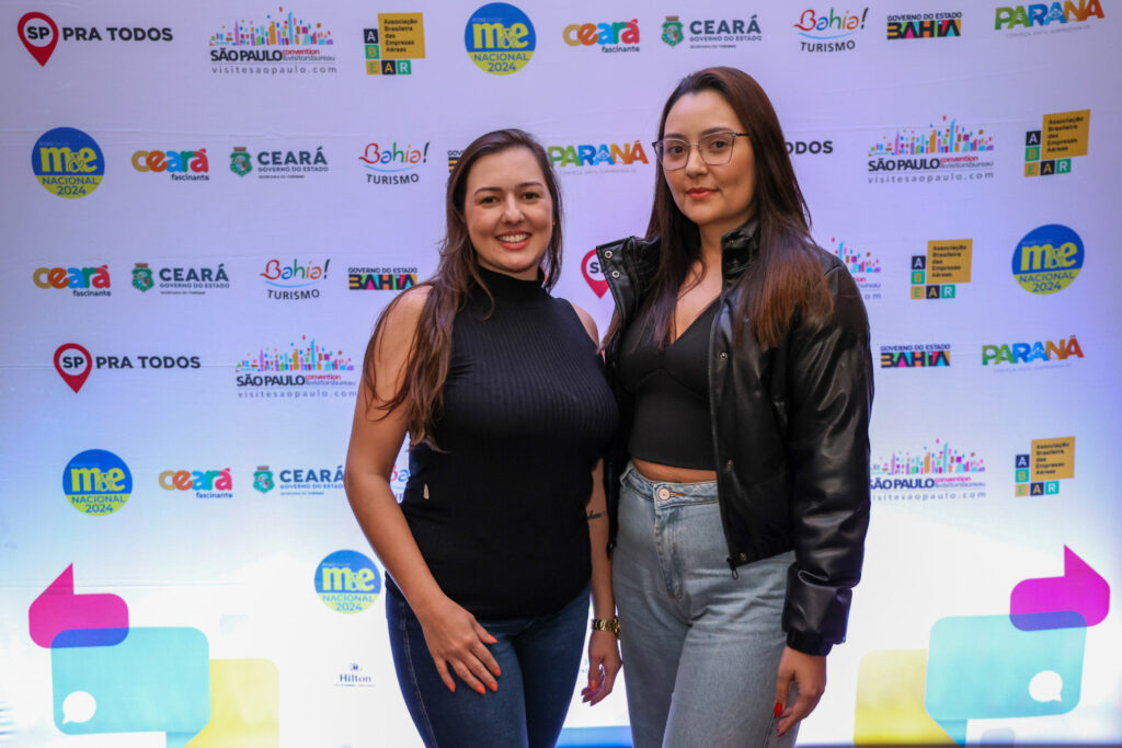 Fernanda Gontijo e Camila Morais, Parautour Turismo