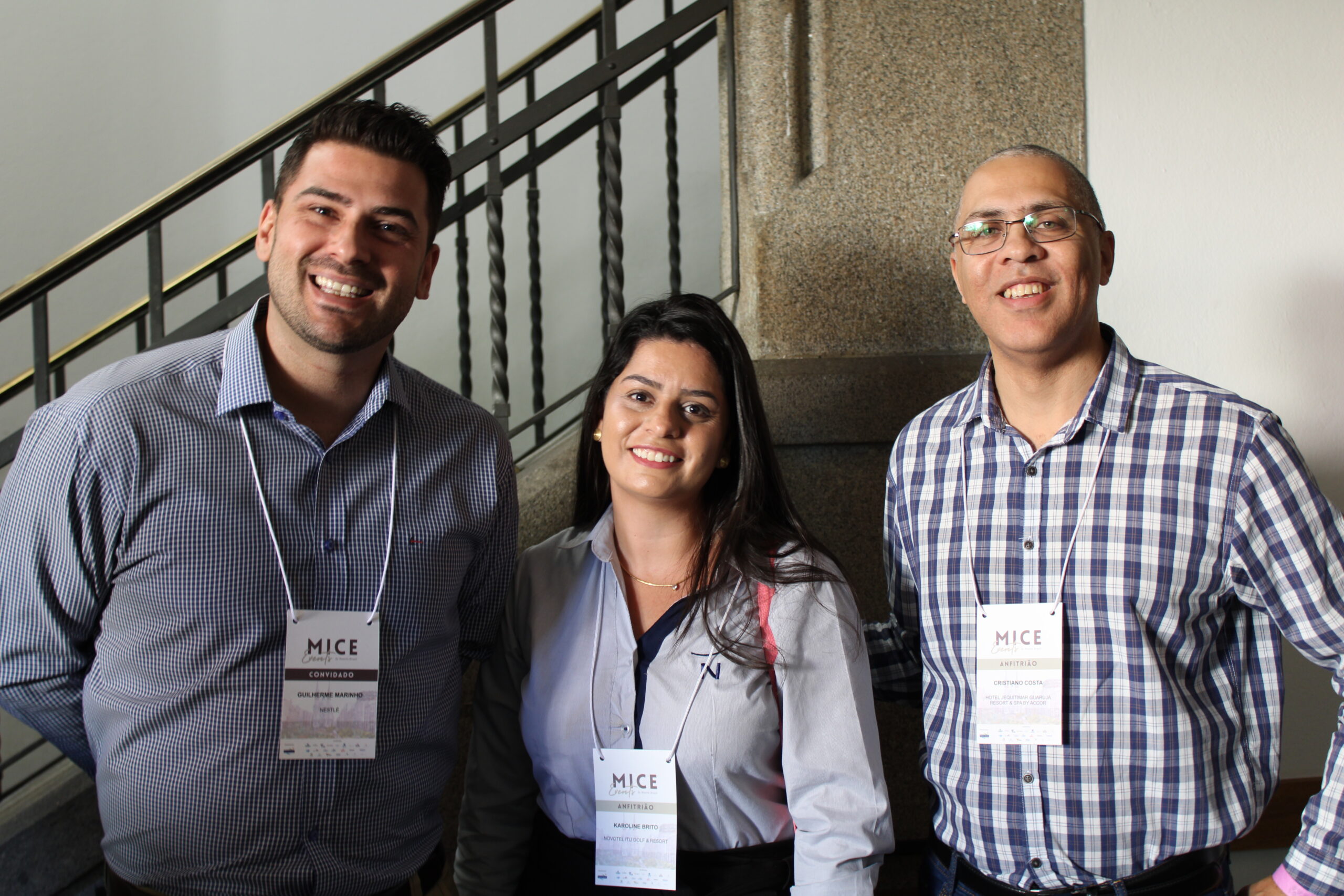 Guilherme Marinho, da Nestlé, Karoline Brito, do Novotel e Cristiano Costa, da Jequitimar Guarujá Guilherme Marinho, da Nestlé, Karoline Brito, do Novotel e Cristiano Costa, da Jequitimar Guarujá