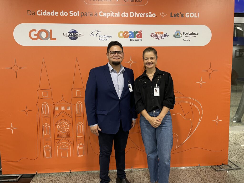 Jonas Dezidoro, executivo da Setur-CE e Yrwana Albuquerque, secretária de Turismo do Ceará