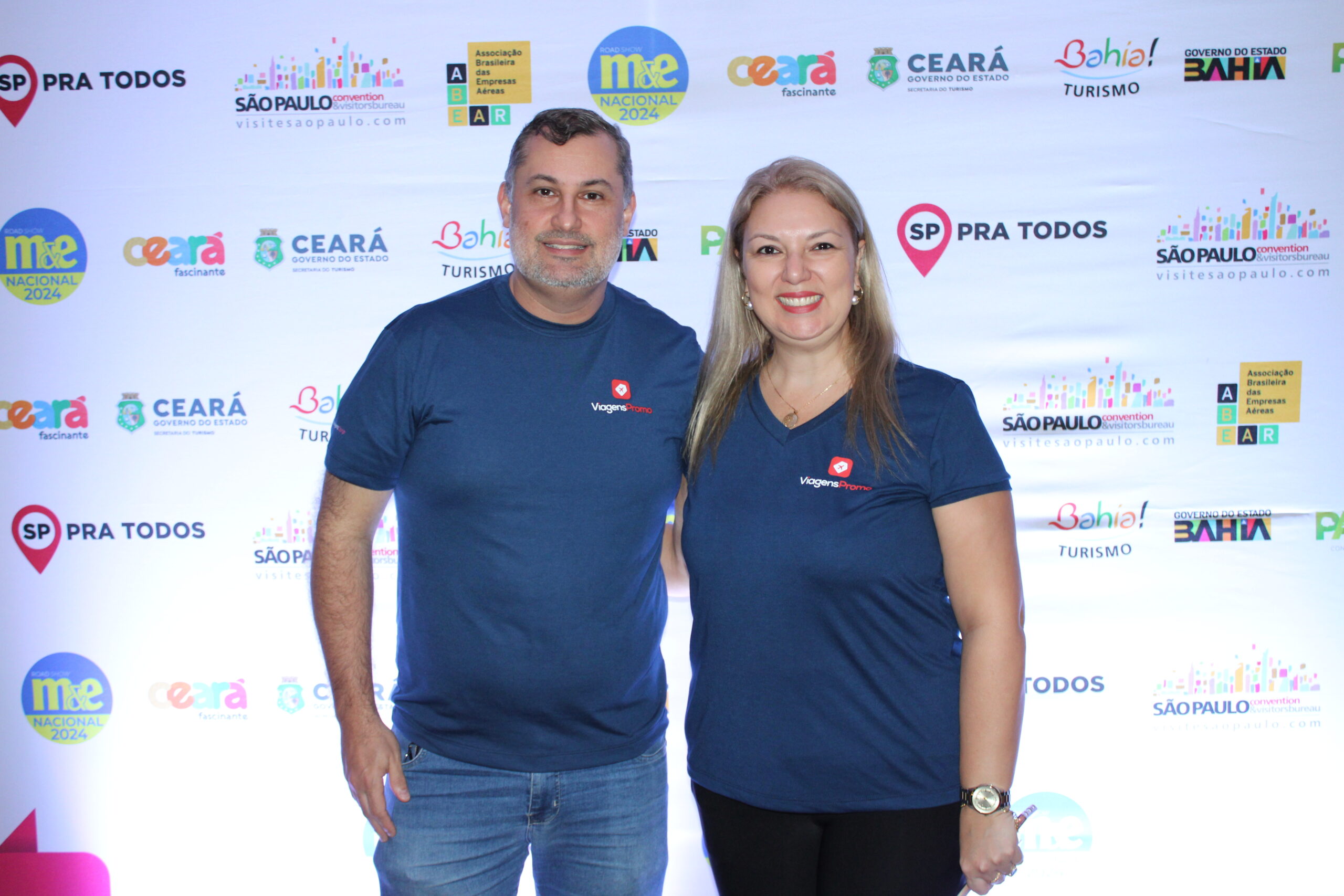 Rodrigo Nunes e Lucilene Domingos, da ViagensPromo e ViagensCorp Rodrigo Nunes e Lucilene Domingos, da ViagensPromo e ViagensCorp
