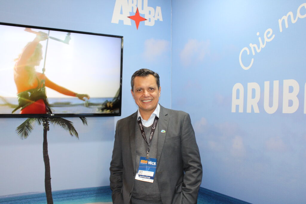 Carlos Barbosa, diretor de Aruba no Brasil Carlos Barbosa, diretor de Aruba no Brasil