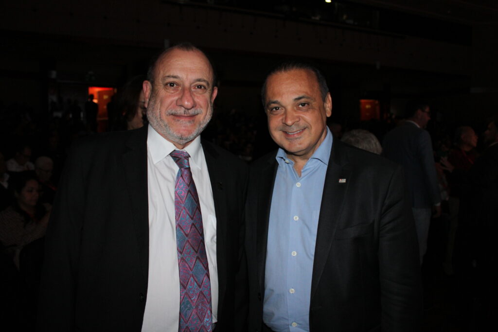 Toni Sando, Presidente Executivo do Visite São Paulo e Roberto de Lucena, Secretário de Turismo e Eventos do Estado de São Paulo Toni Sando, Presidente Executivo do Visite São Paulo e Roberto de Lucena, Secretário de Turismo e Eventos do Estado de São Paulo