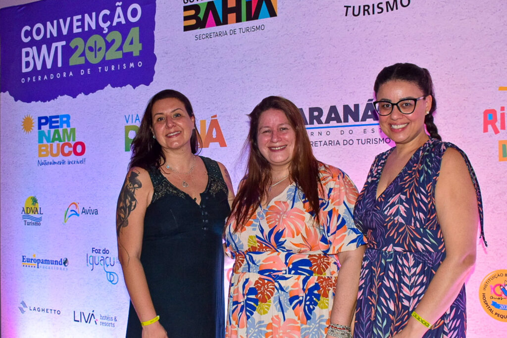 Joyce Cordeiro, representante Tampa Bay; Rafaela Brown, do Visite Florida; e Ingrid Fachinette, de St. Pete Clearwater