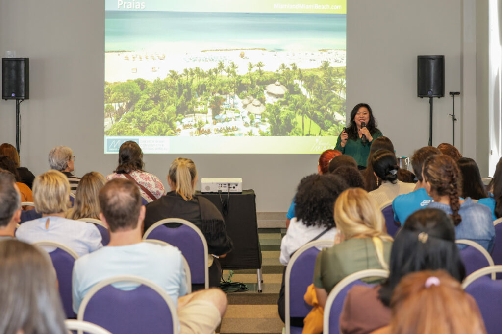 Lia Cruz, do Greater Miami & Miami Beach durante Florida Day