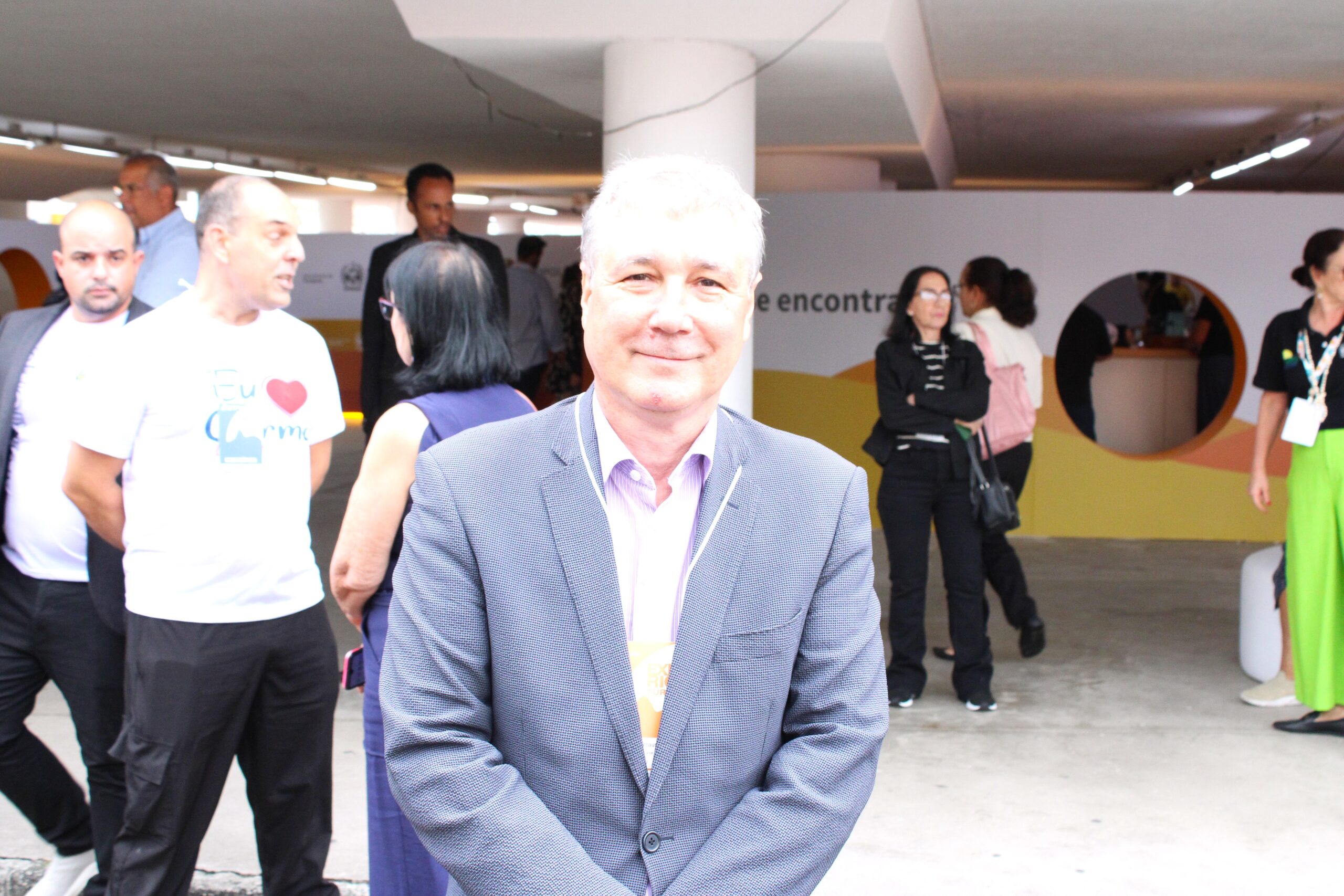 Luiz Strauss, presidente do SindeturRJ, presidente do Conselho Visit Rio, e vice-presidente da Abav-RJ
