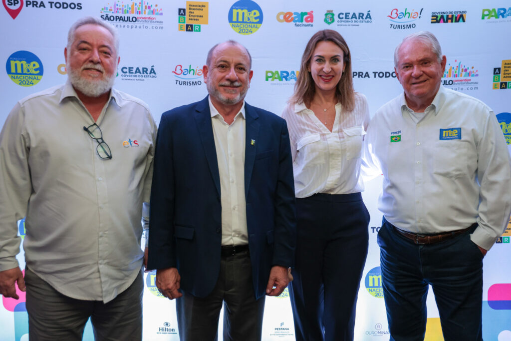 Michael Barkoczy, da ETS, Toni Sando, do Visite São Paulo, Luciane Leite, da Setur-SP, e Roy Taylor, do M&E Michael Barkoczy, da ETS, Toni Sando, do Visite São Paulo, Luciane Leite, da Setur-SP, e Roy Taylor, do M&E