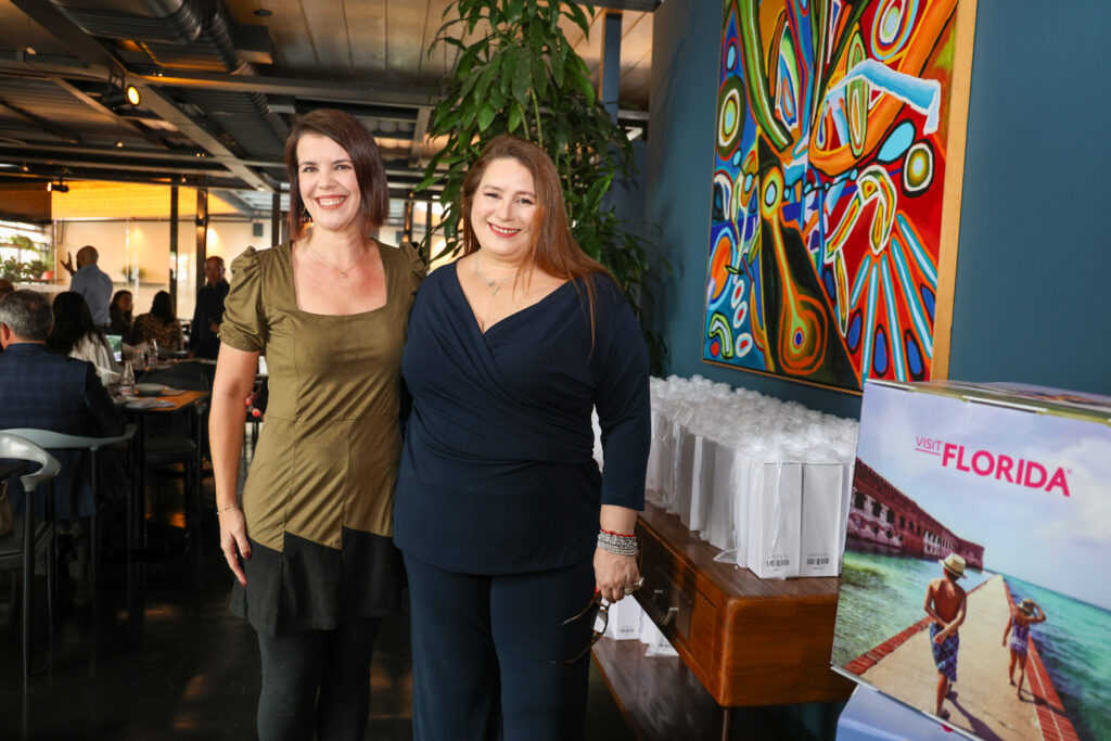 Michelle Tonon, da Mobility e Rafaela Brown, do Visit Flórida