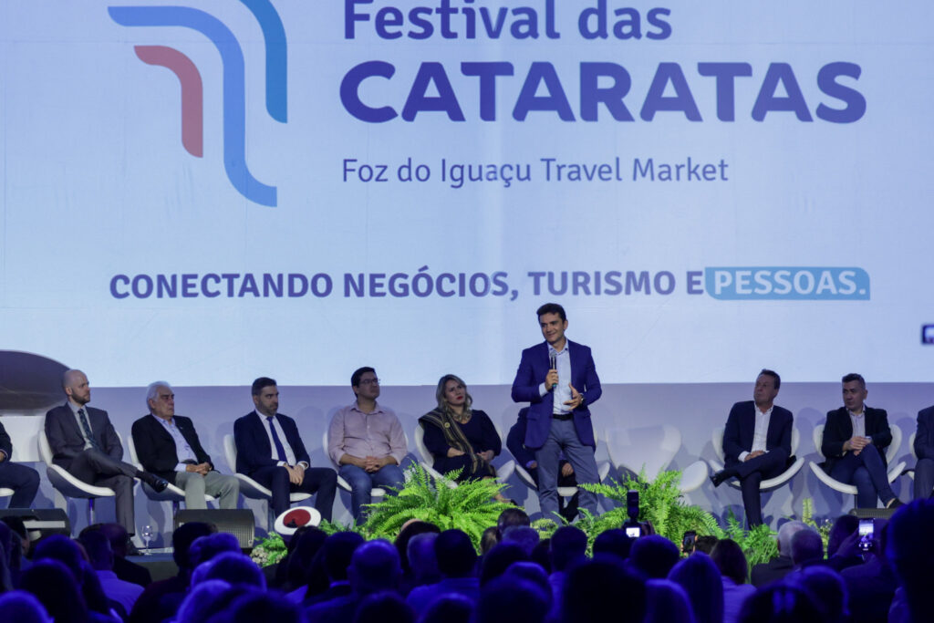 Ministro do Turismo, Celso Sabino