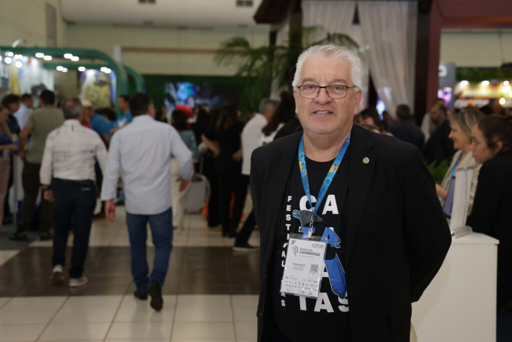 Paulo Angeli, organizador do Festival das Cataratas Paulo Angeli, organizador do Festival das Cataratas