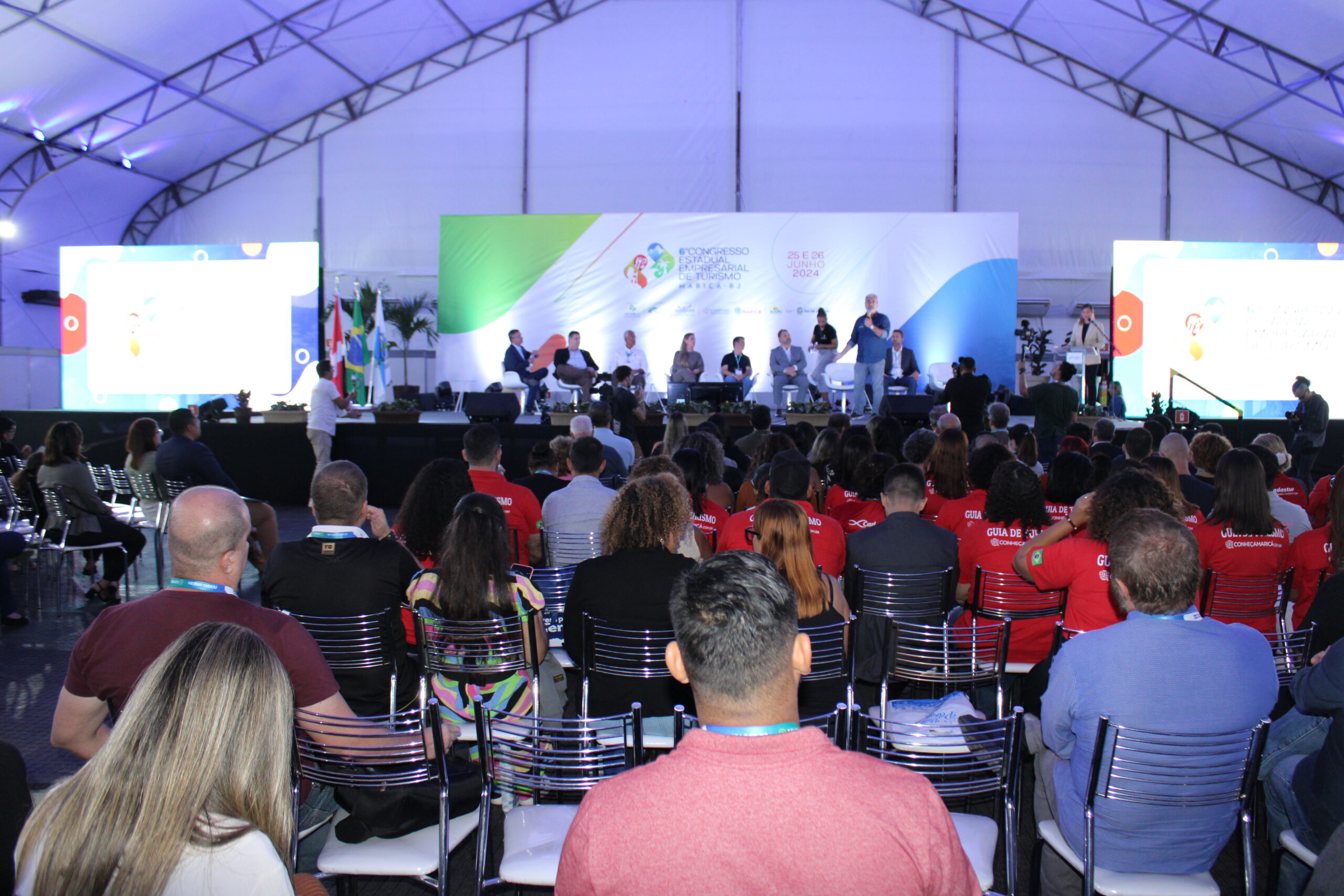 Trade turístico fluminense acompanha abertura do Congresso Estadual Empresarial de Turismo Trade turístico fluminense acompanha abertura do Congresso Estadual Empresarial de Turismo