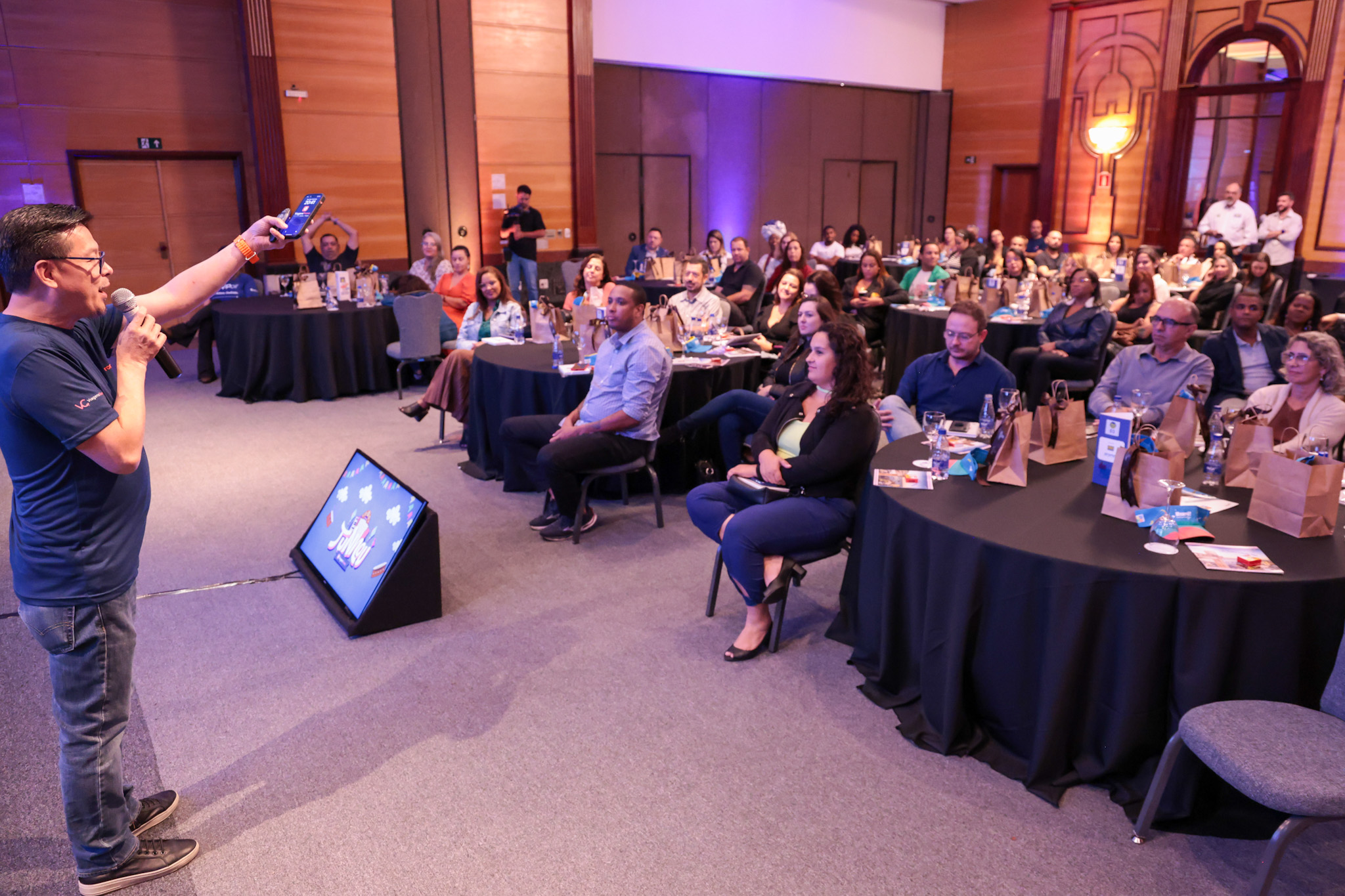 Valter Onishi, da ViagensPromo Valter Onishi, da ViagensPromo