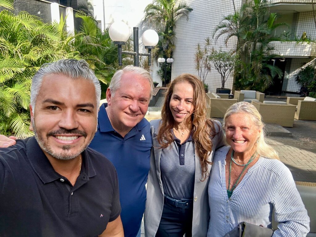 Carlos Nascimento, Roy Taylor, Vanessa Delboni e Rosa Masgrau