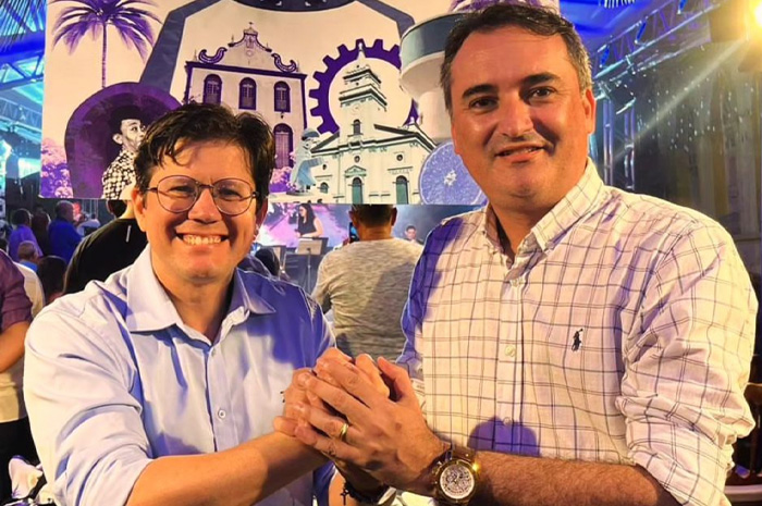Paraíba tem novo secretário do Turismo e do Desenvolvimento Econômico 1 Miguel Ângelo, novo secretário do Turismo da Paraíba com Ferdinando Lucena, presidente do PBTur (Foto: reprodução/Instagram)