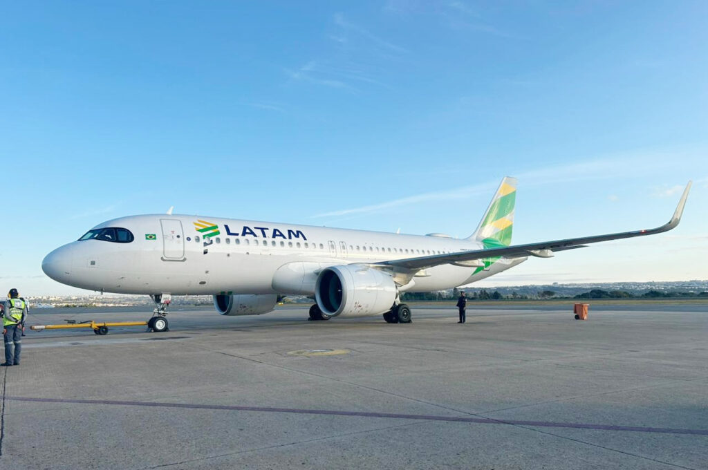 Latam inaugura rota entre Brasília e Santiago com 97% de ocupação no voo inaugural Latam inaugura rota entre Brasília e Santiago com 97% de ocupação no voo inaugural
